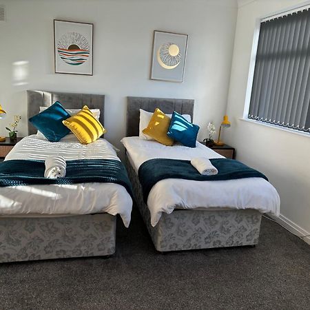 Hilltop Place Suites Near Doncaster Racecourse Kültér fotó